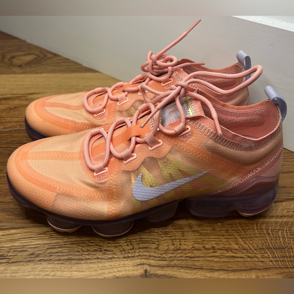 Nike VaporMax Flyknit 3 Peach Sneakers